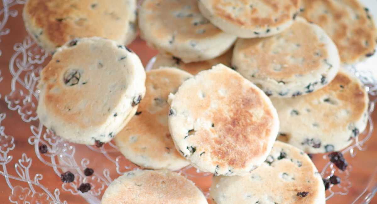 welsh tea cakes displayed on a glass platter