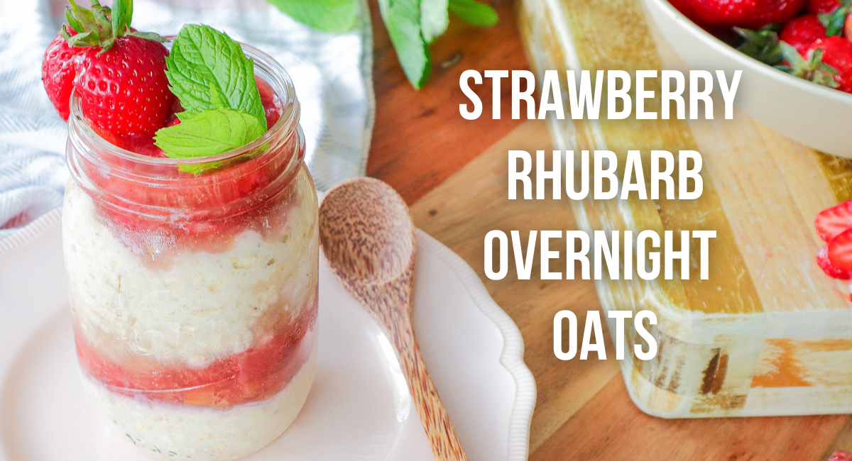 strawberry rhubarb overnight oats