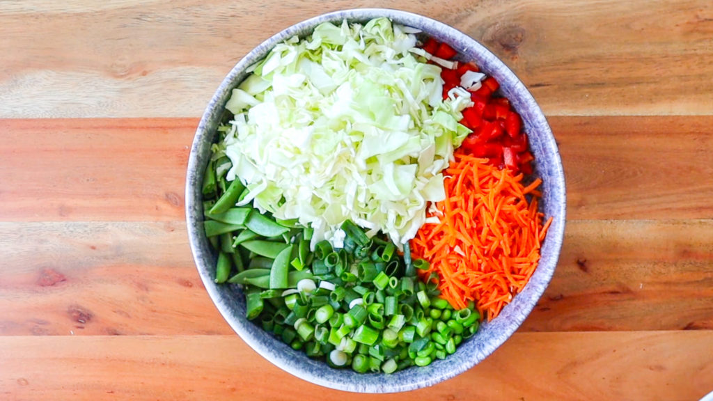 Serving bowl with chopped colourful veggies